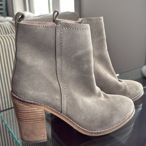 Seychelles Suede Booties 8.5